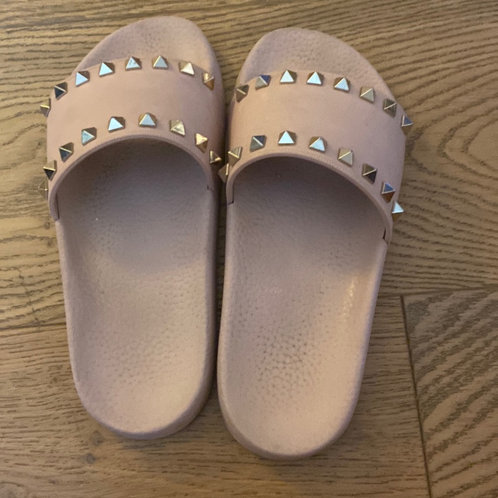 Valentino rockstud slides